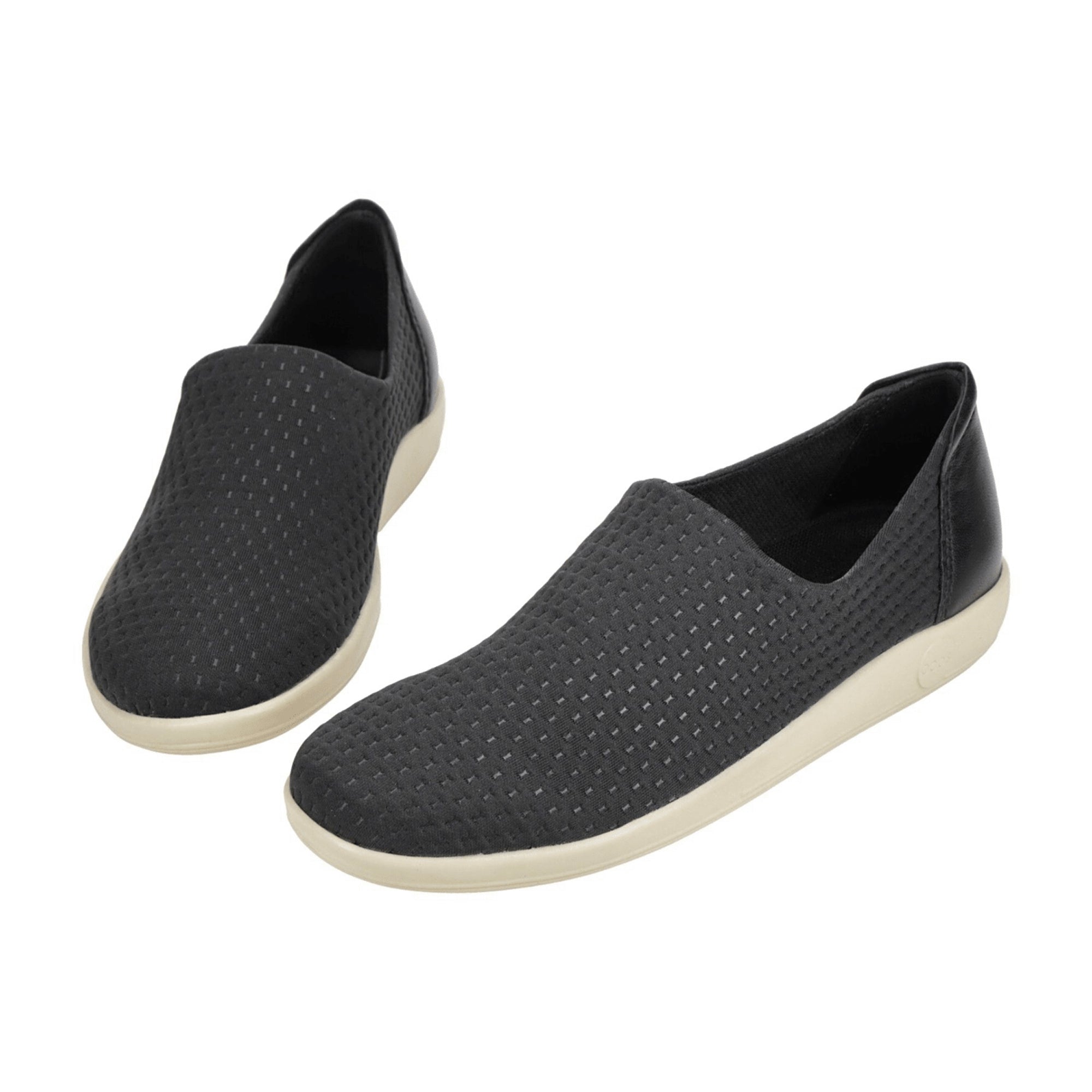 Ecco Soft 2 Women's Black Slip-On Shoes - Comfortable & Stylish Footwear for Everyday Use