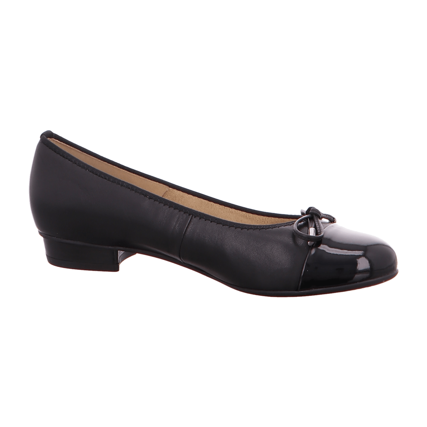 ARA BARI Women's Leather Ballet Flats with Round Toe, Slip-On Design in Black - Bartel-Shop