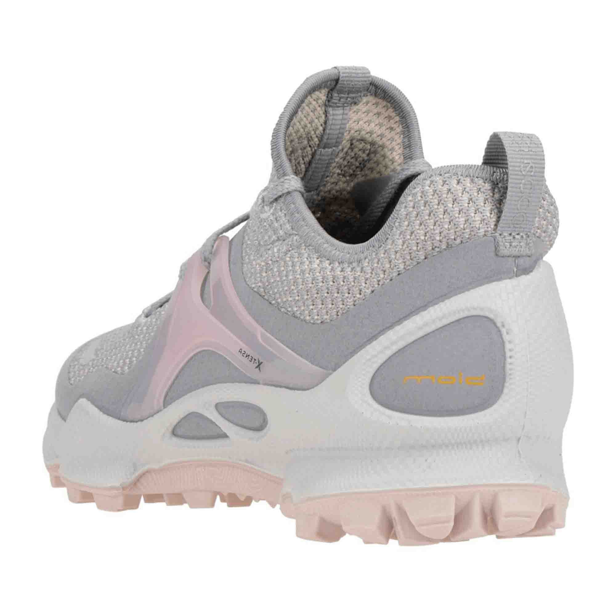 Ecco Biom C-Trail Women's Hiking Shoes - Durable & Stylish in Silver Grey | Model 803173 - Bartel-Shop