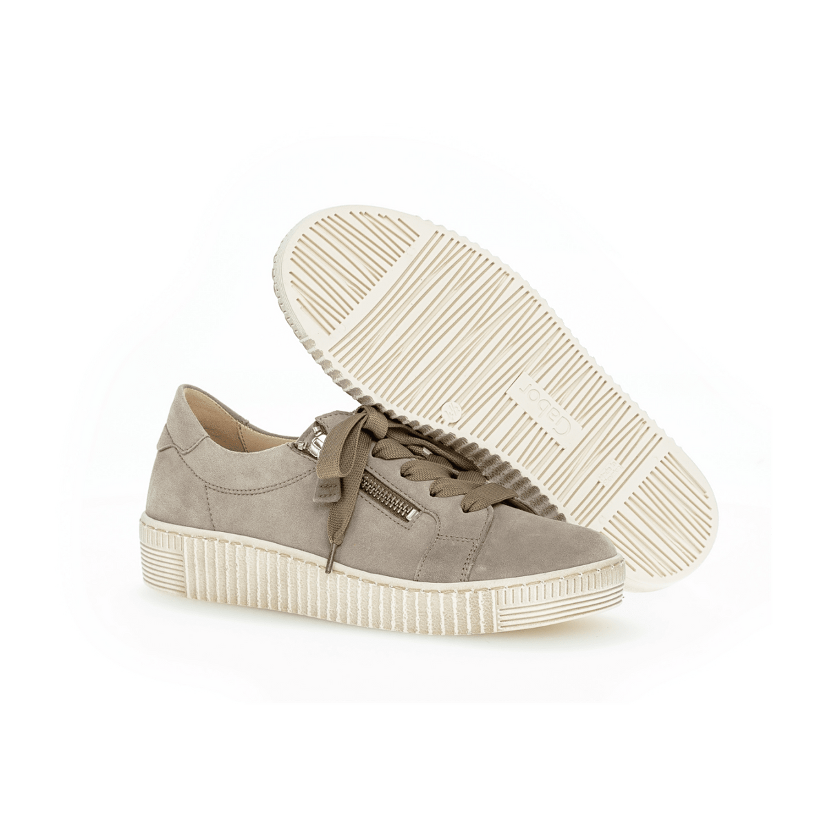 Gabor Women's Low-Top Sneakers - Lightweight Suede Shoes in Oak