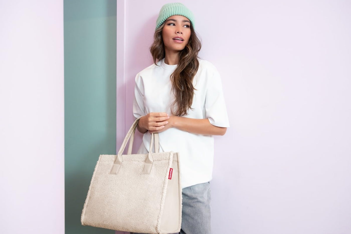 reisenthel Daily Shopper Women's Tote Bag 14L Teddy Sand Recycled Polyester