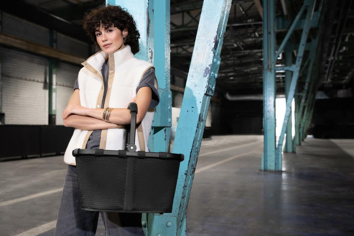 reisenthel carrybag frame mesh black - Stable Shopping Basket with Inner Pocket