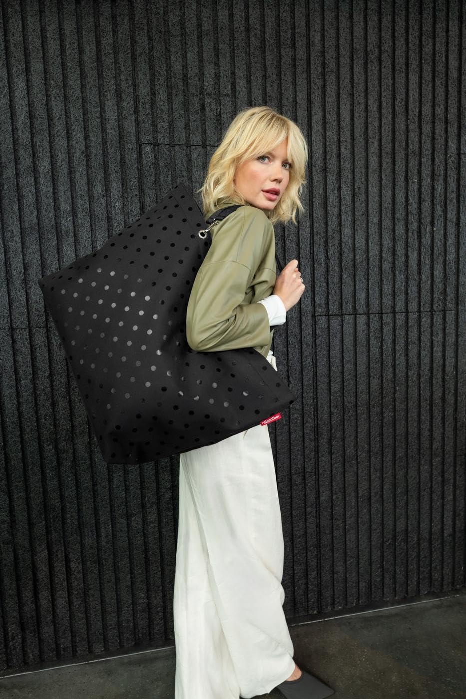 reisenthel Shopper XL Glossy Dots Black - Spacious Water-Repellent Polyester Tote Bag